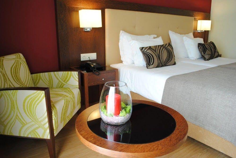 Palace Hotel & Spa Termas De Sao Tiago 佩纳马科尔 外观 照片